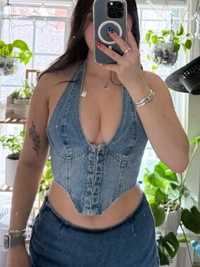 EDIKTED Katrina Lace Up Denim Corset